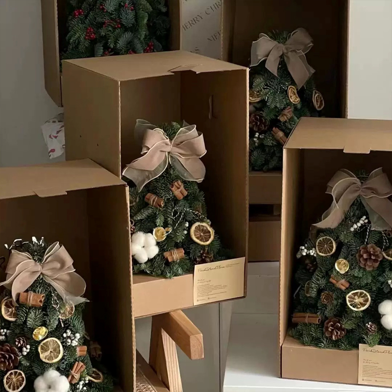 균일한 갈색 골판지 꽃 선물 상자